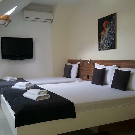 Nis City Center Guest House Eksteriør bilde