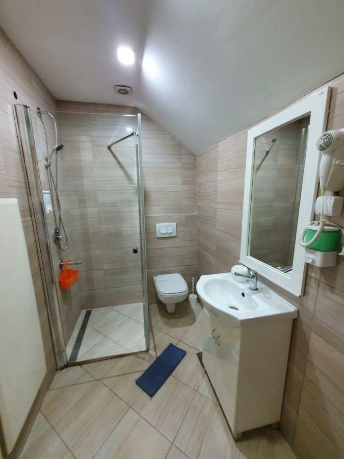 Nis City Center Guest House Eksteriør bilde