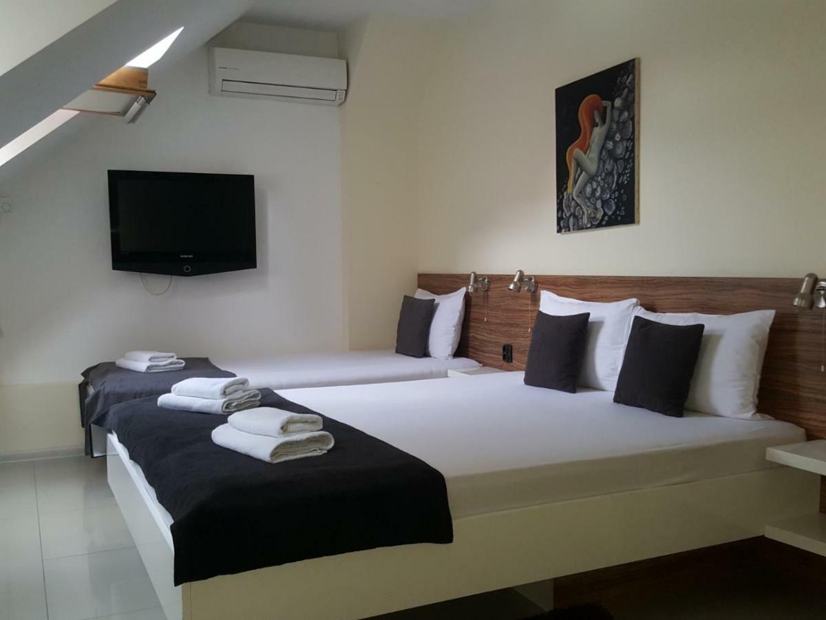 Nis City Center Guest House Eksteriør bilde